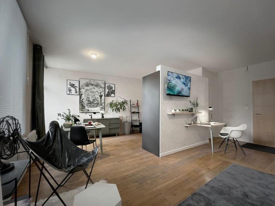 Grand Studio Confortable Situe En Centre Ville Gérardmer Zewnętrze zdjęcie
